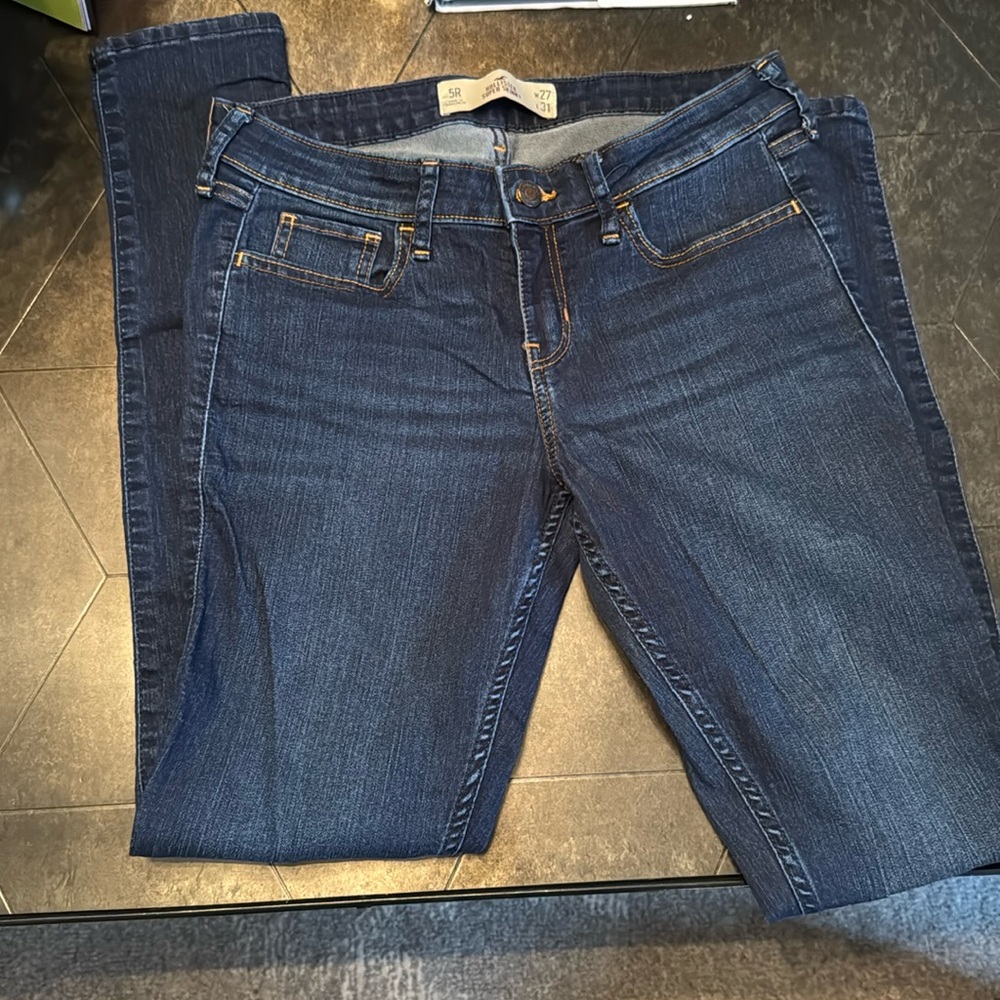 Hollister Dark Blue Demin Jeans